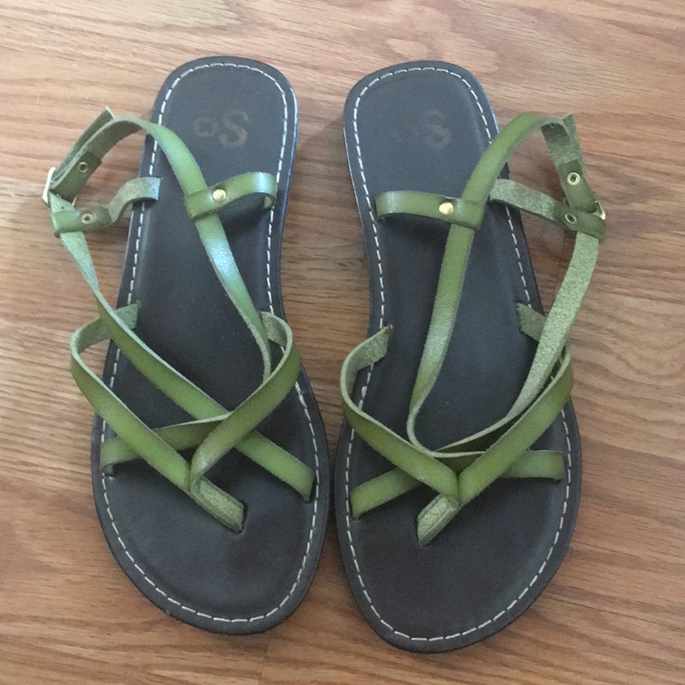SO Green Strap Sandals